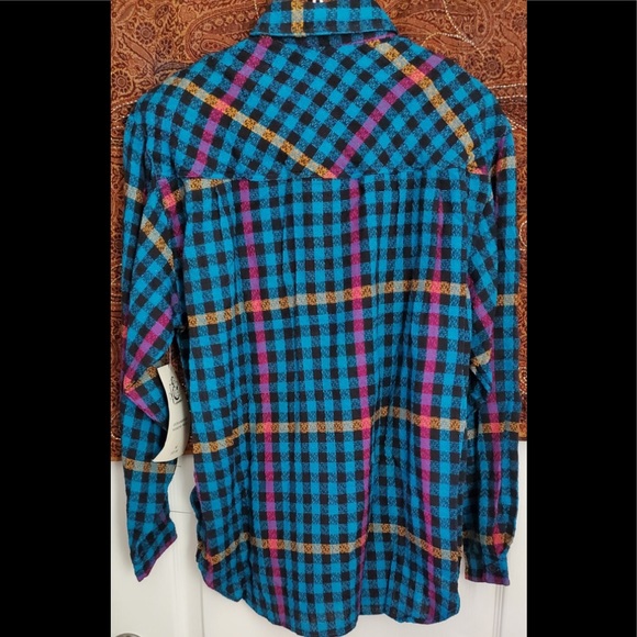 NWT CM COMPANY BRAND shirt - Picture 4 of 12